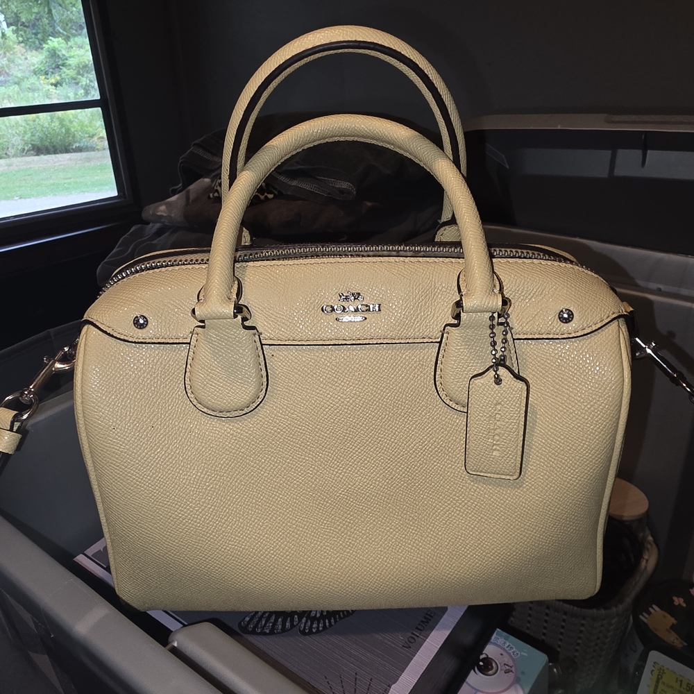 Coach Tan/Yellowish Leather Satchel (Please Read)